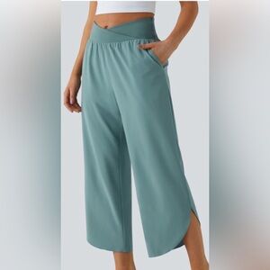 HALARA Breezeful High Waisted Crossover Pocket Quick Dry size M stone blue